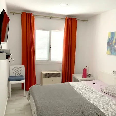 Calle Asturias فيلة أذيخي